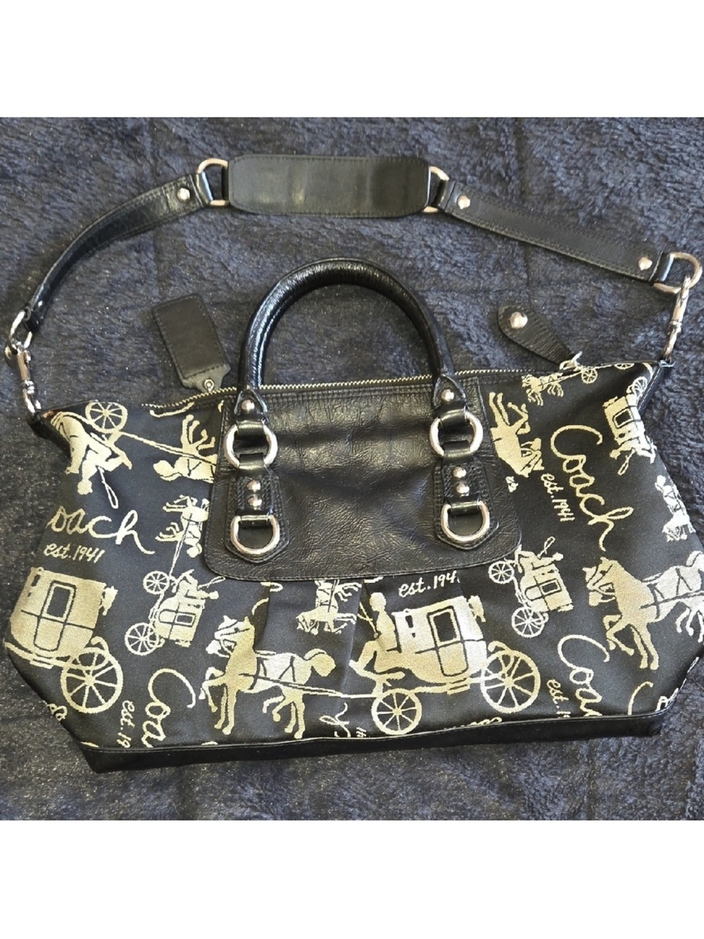 Coach Black and Cream Signature Horse & Carriage Satchel - Picture 2 of 8
